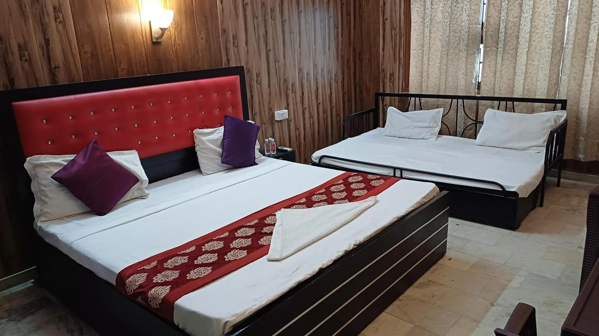 Baba Paying Guest House Waranasi
